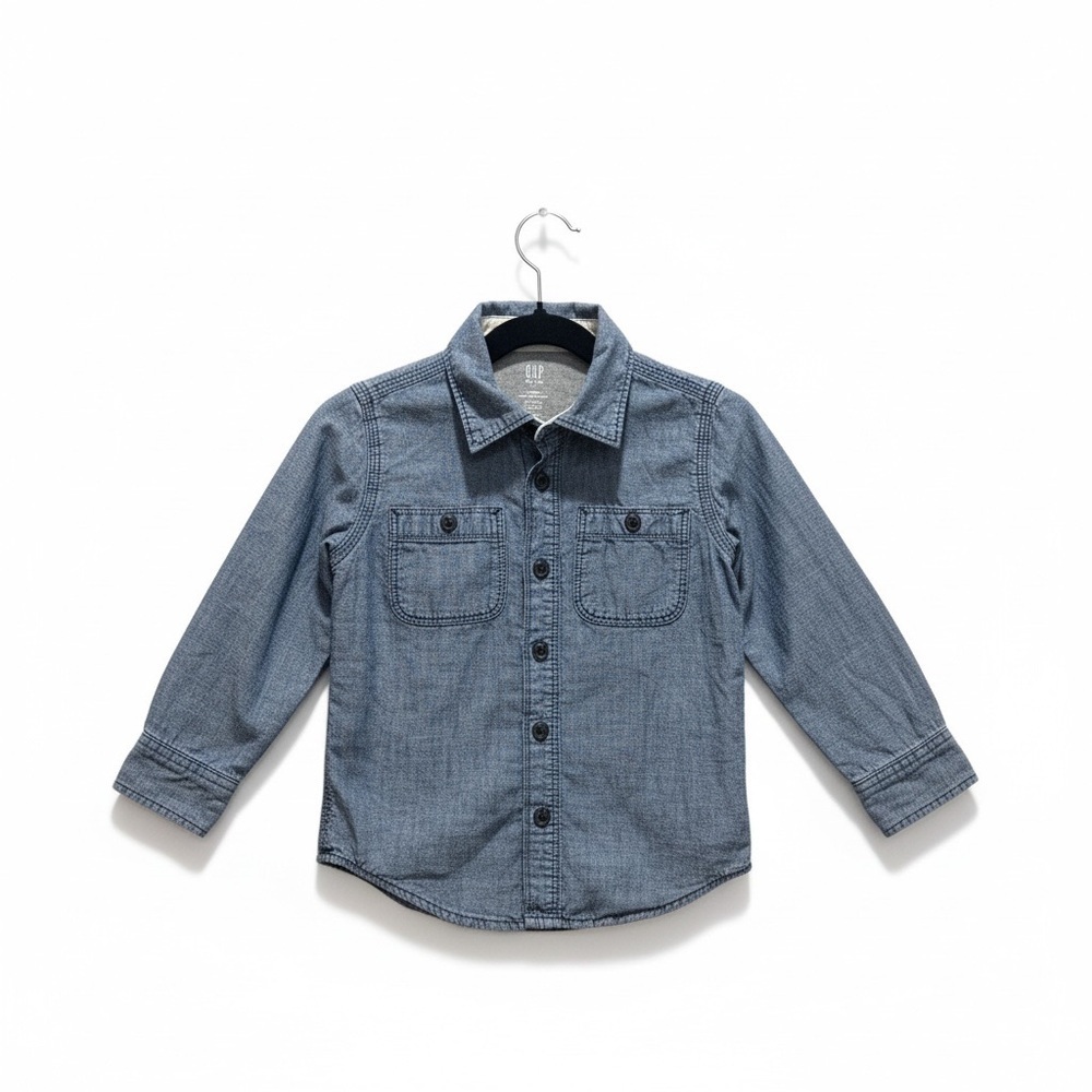 GAP Kids Denim Button-Up Shirt – Size 5 (100% Cotton Exterior)